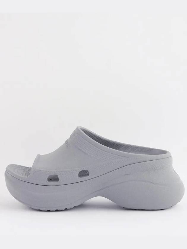 Luxury Balenciaga Pool Platform Slipper Grey
