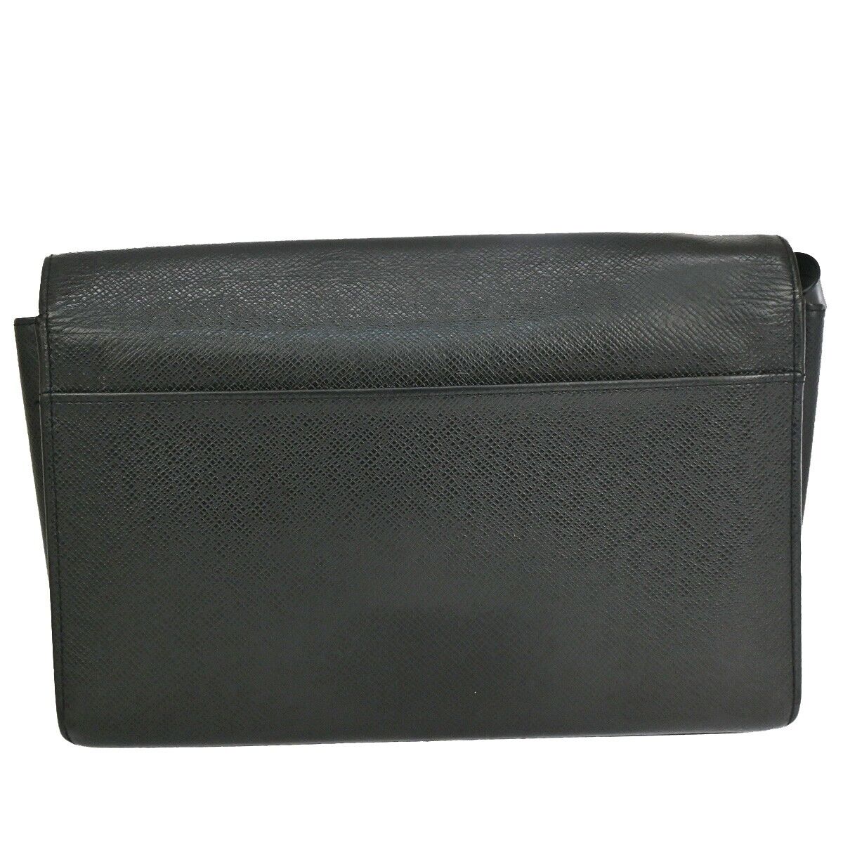 Louis Vuitton Selenga  Leather Clutch Bag ()