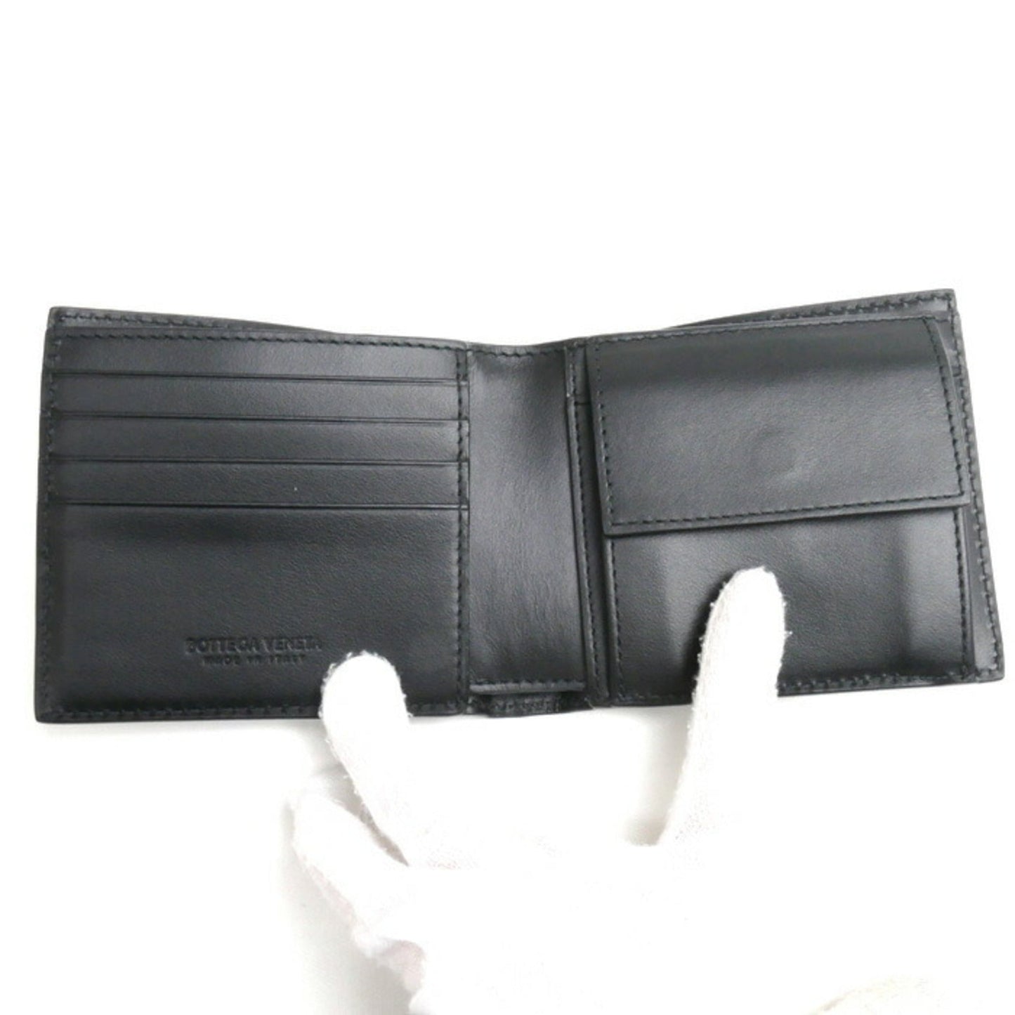Luxury Bottega Veneta Intrecciato  Leather Wallet (Bi-Fold) ()