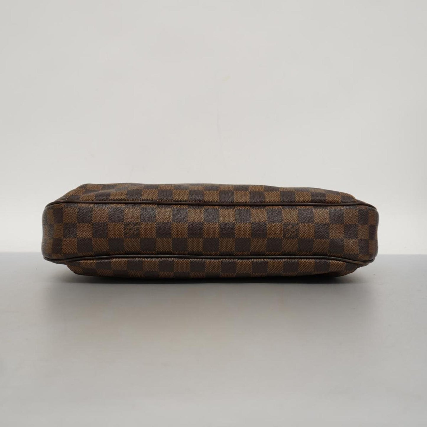 Louis Vuitton Thames  Canvas Shoulder Bag ()