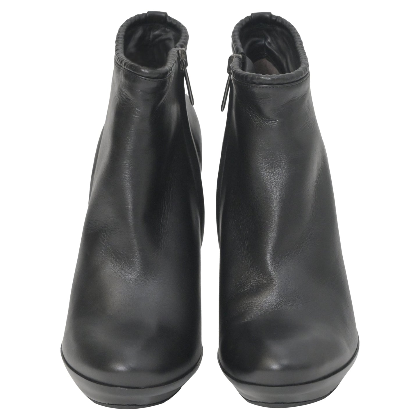 Luxury Bottega Veneta Ankle Boots in Black Leather