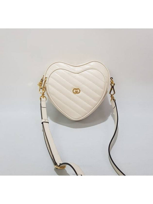 Luxury Gucci Trending 2025 Interlocking G Heart Shoulder Bag 751628