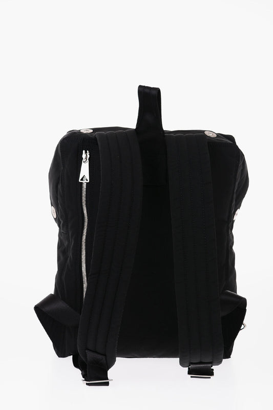 Luxury Bottega Veneta Solid Color Backpack With Zip And Snap Buttons Closure