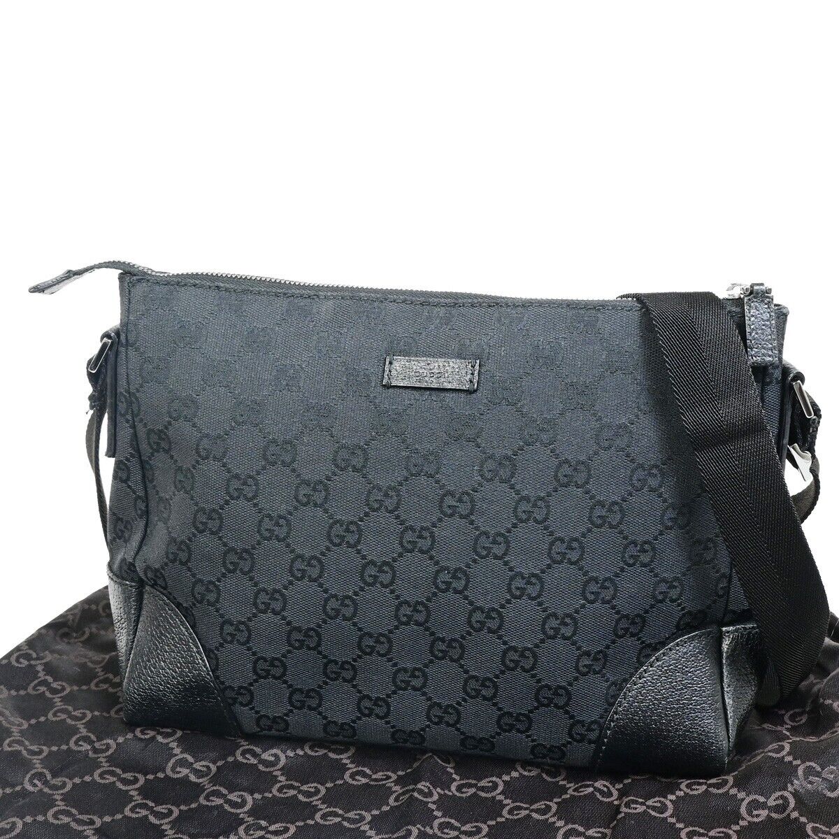 Luxury Gucci Trending 2025 Gg Canvas  Canvas Shoulder Bag