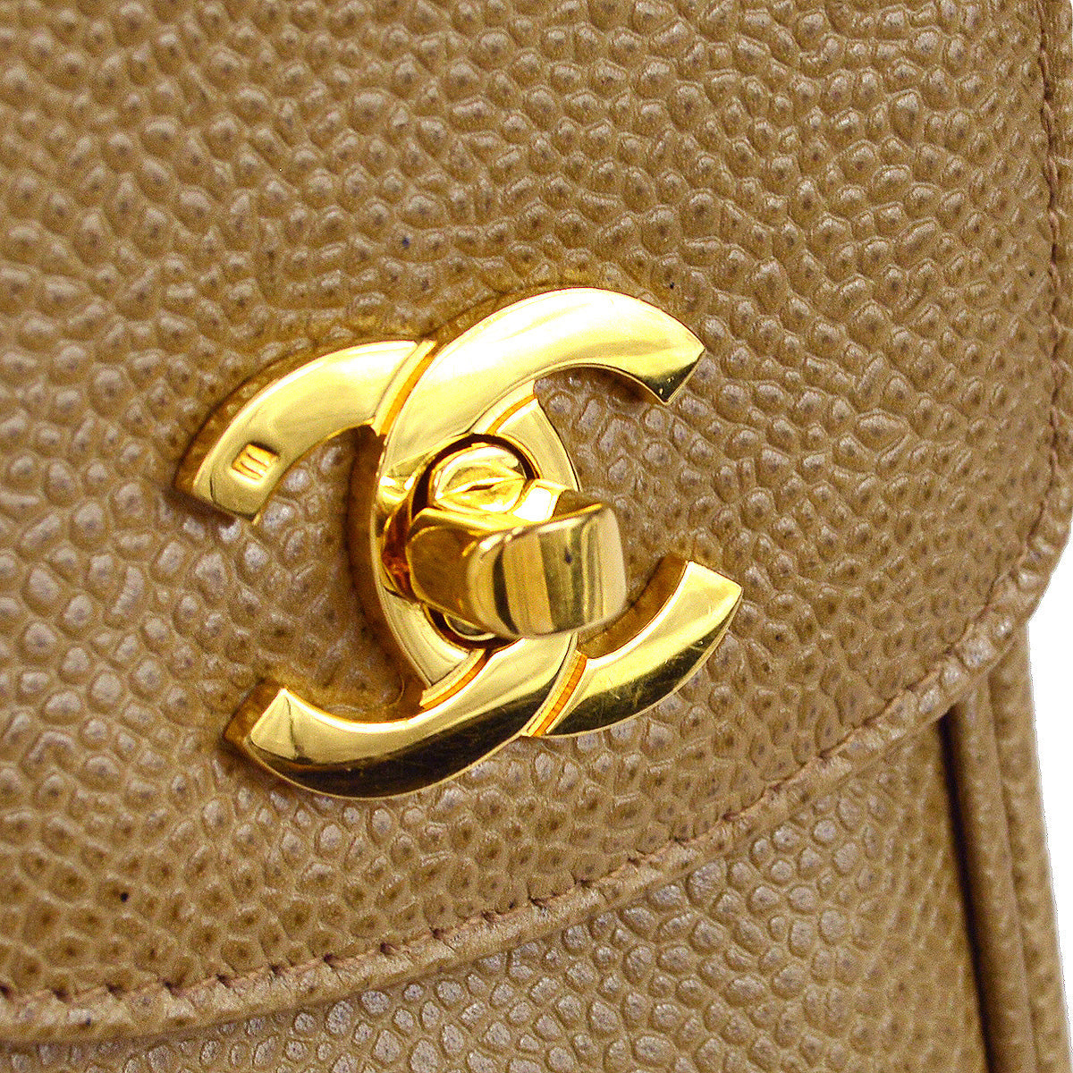 Luxury Chanel 1994-1996 Phone Case Beige Caviar