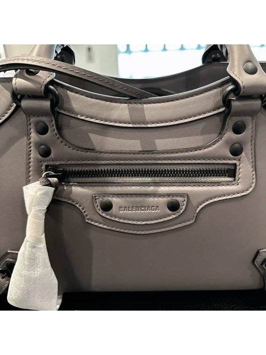 Luxury Balenciaga Women s Gray Neo Classic Small Tote Bag Cross 638521 11R57 1404