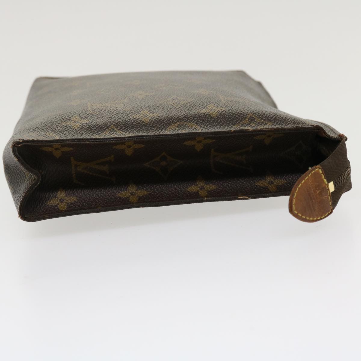 LOUIS VUITTON Monogram Poche Toilette 26 Pouch M47542 LV am1836g