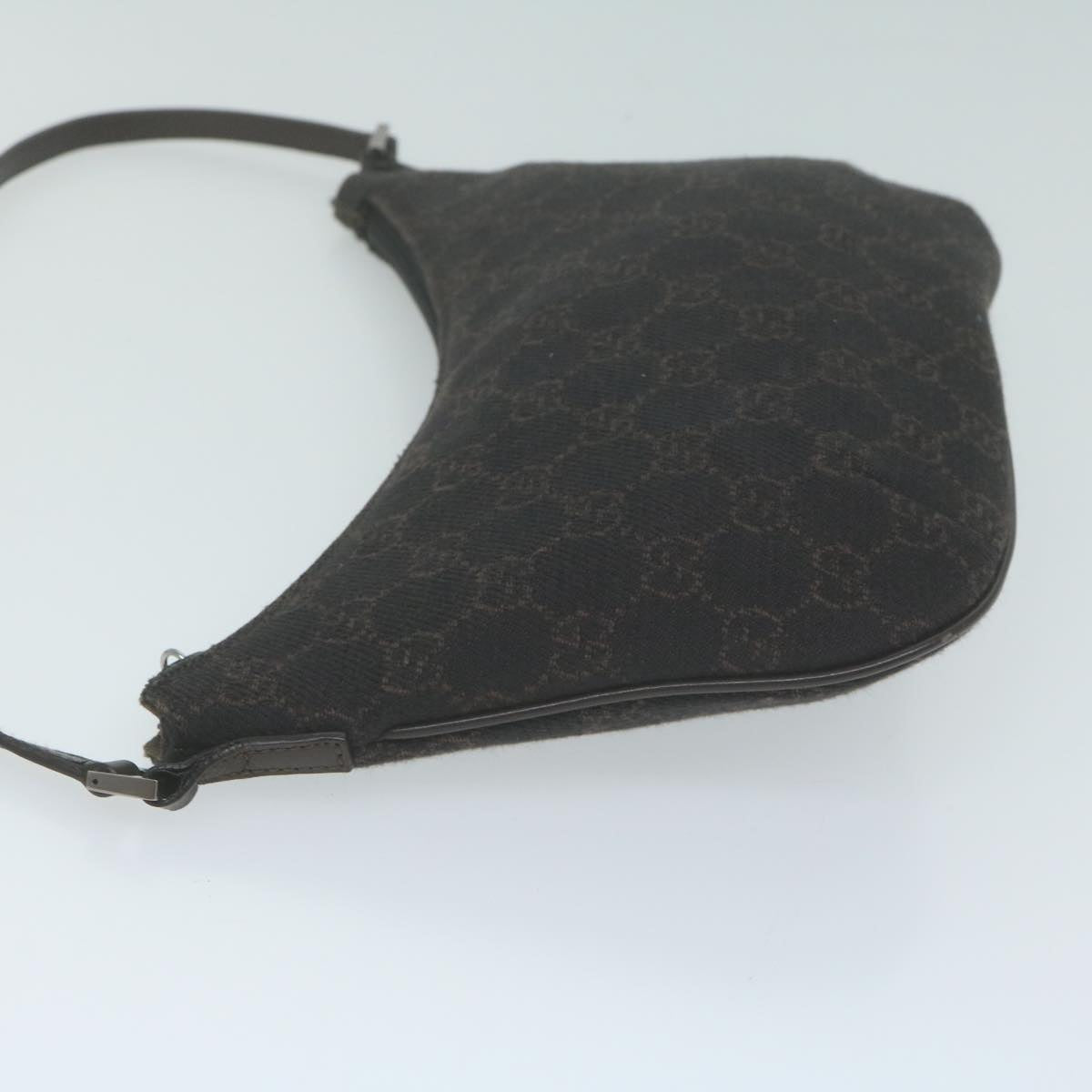 GUCCI GG Canvas Shoulder Bag Brown 32160  am5836