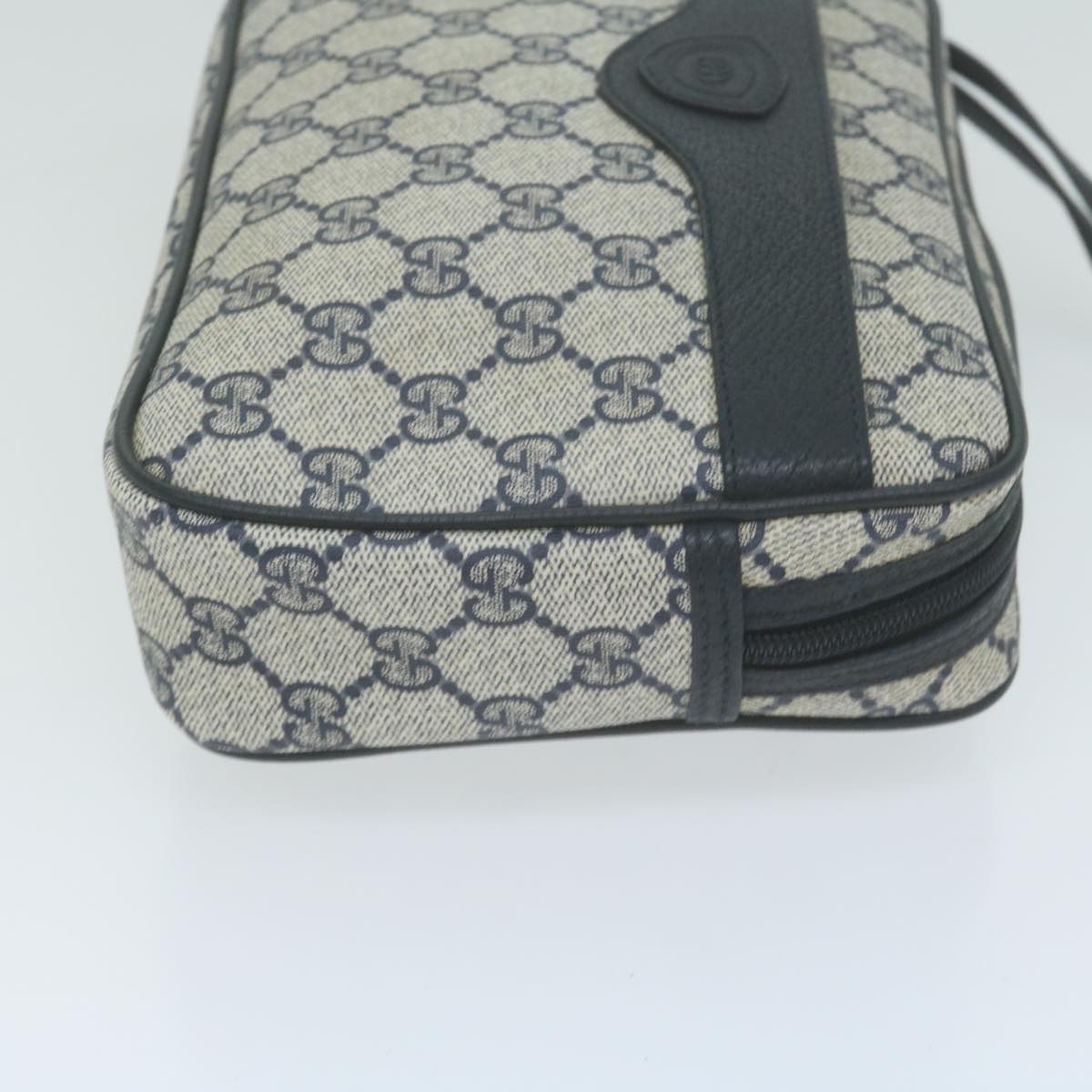 GUCCI GG Supreme Clutch Bag PVC Navy  am5841