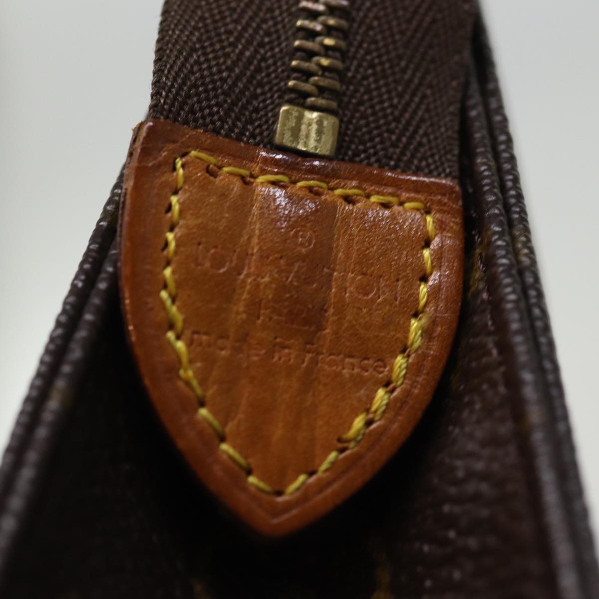 LOUIS VUITTON Monogram Poche Toilette 19 Pouch M47544 LV am6268