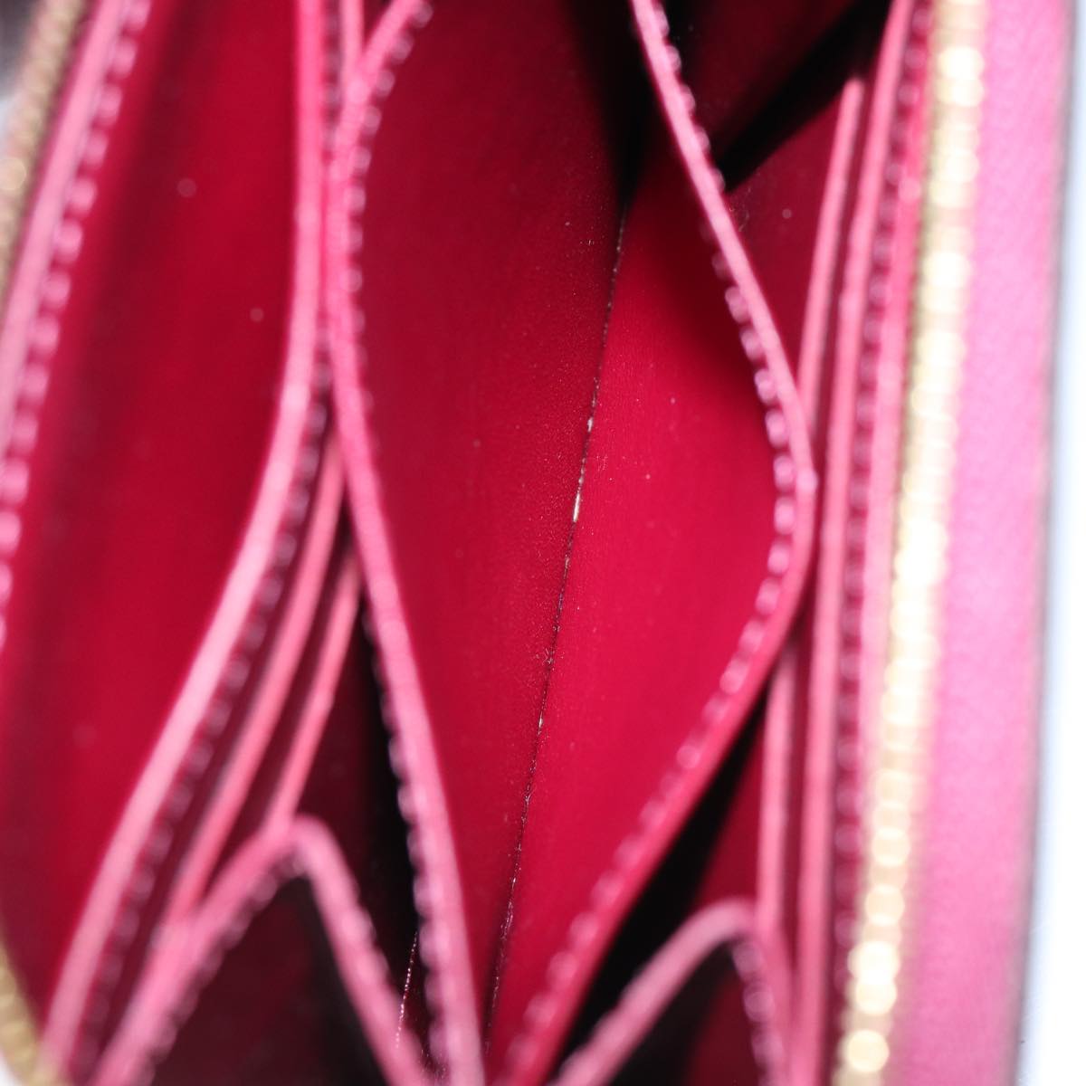 LOUIS VUITTON Monogram Vernis Zippy Coin Purse Wallet Purple M91534 am6485