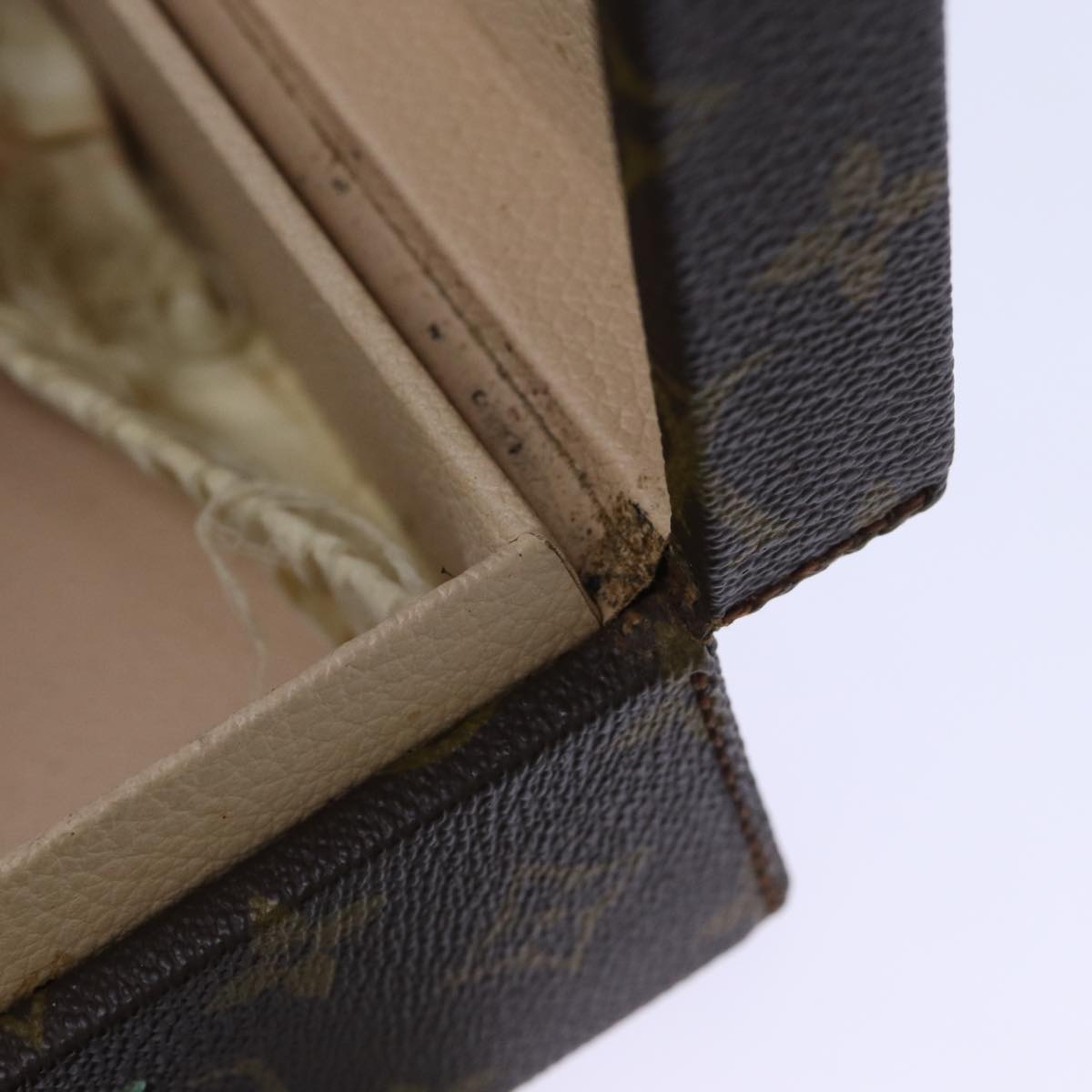 LOUIS VUITTON Monogram Boite A Tour Jewelry Box M47236 LV ar11657B