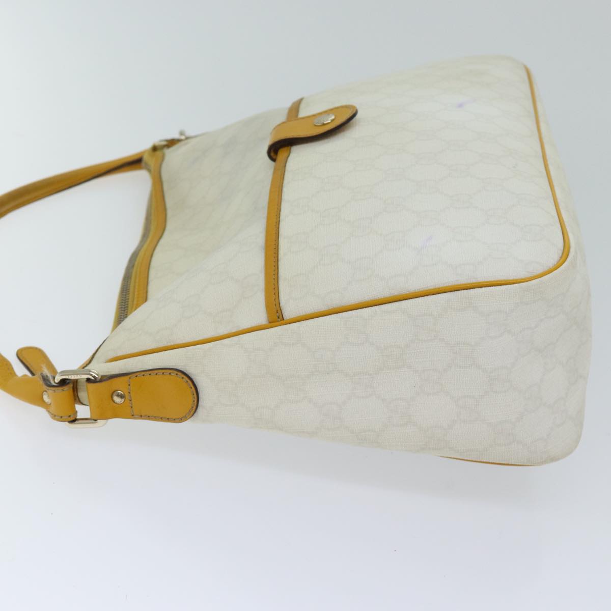 Luxury Gucci Trending 2025 GG Canvas Shoulder Bag PVC White Yellow  ar11691