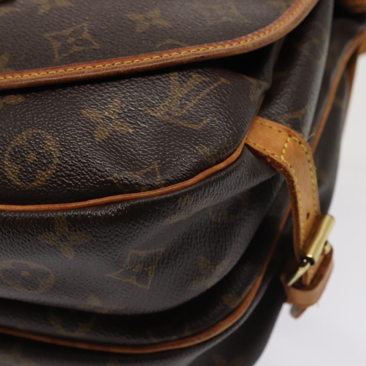 LOUIS VUITTON Monogram Saumur 30 Shoulder Bag M42256 LV ar12049