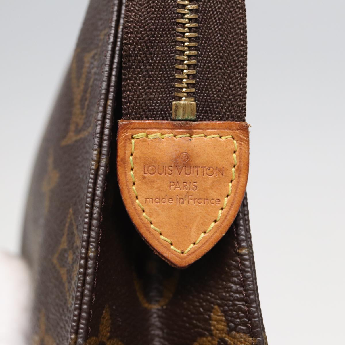 LOUIS VUITTON Monogram Poche Toilette 19 Pouch M47544 LV ar12065