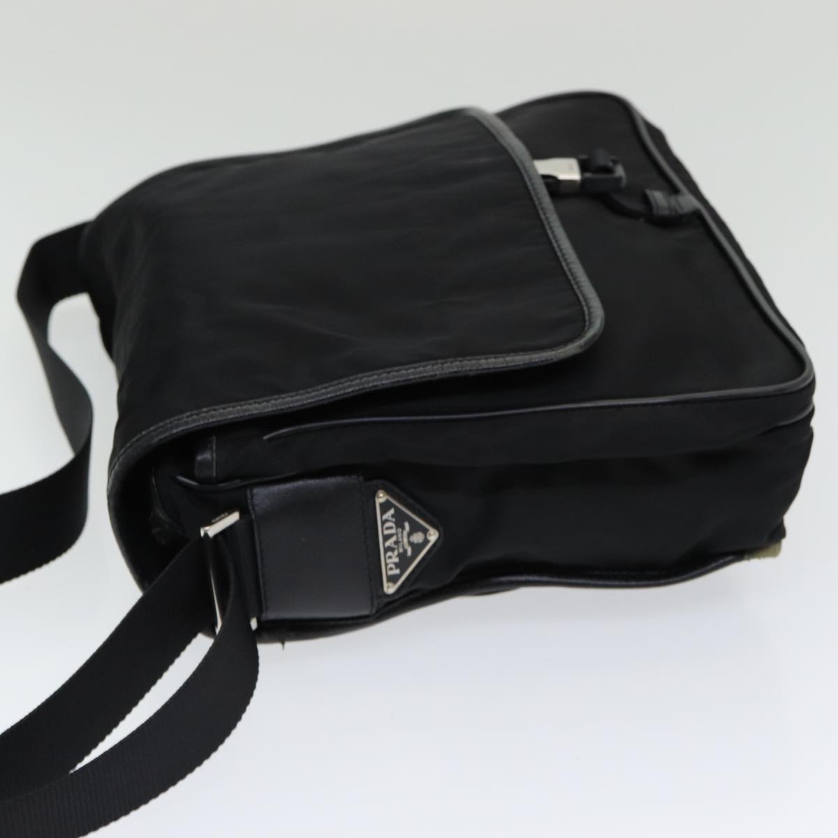 Luxury Prada Shoulder Bag Nylon Black  ar12322