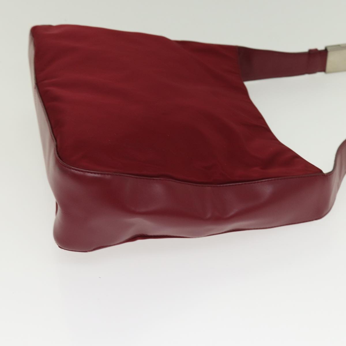 Luxury Prada Shoulder Bag Nylon Leather Red Silver  ar12466