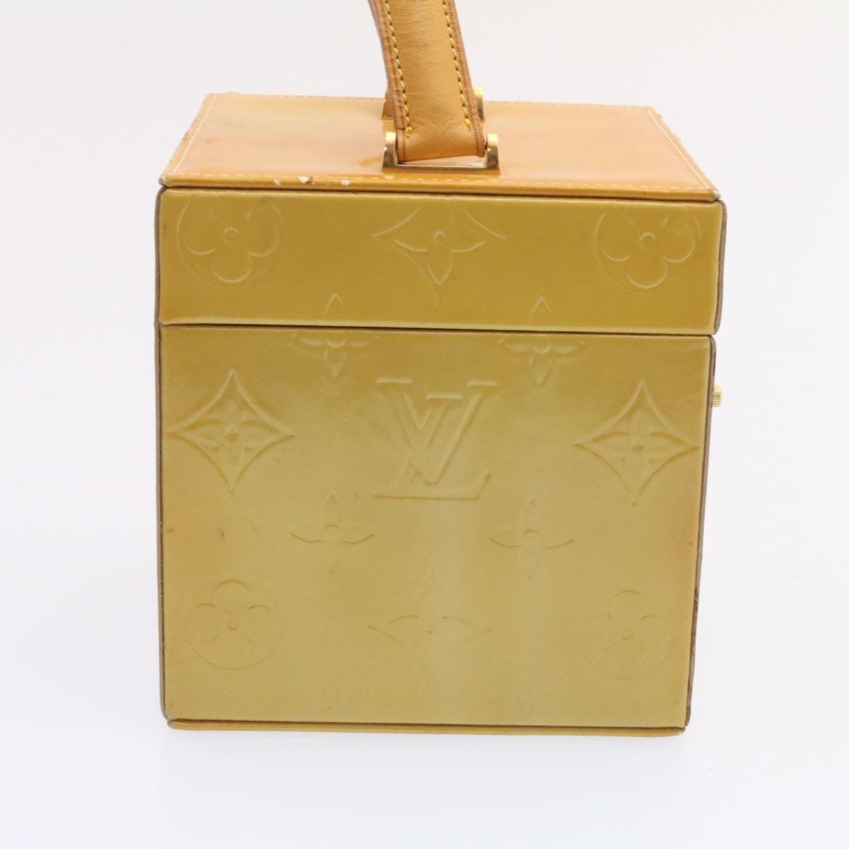 LOUIS VUITTON Monogram Vernis Bleecker Cosmetic Pouch Beige M91002 ar5430