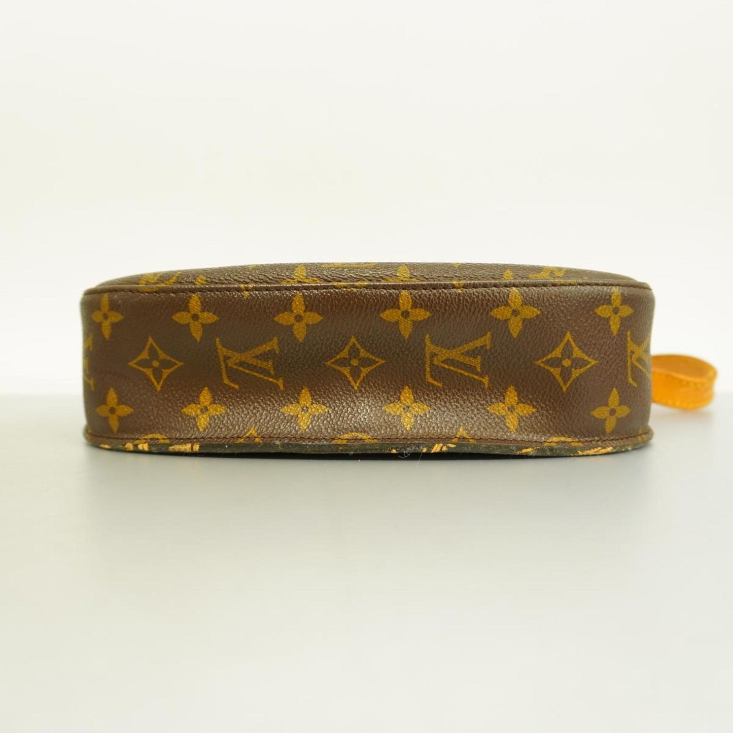 Louis Vuitton Saint Cloud  Canvas Shoulder Bag ()