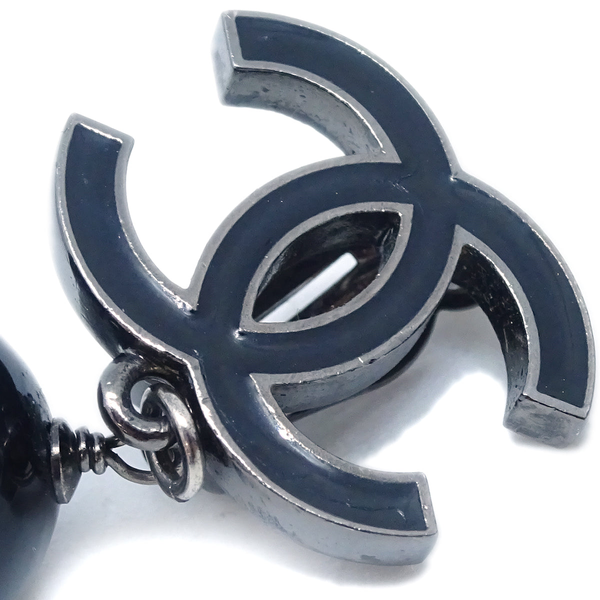 Luxury Chanel Dangle Earrings Clip-On Black 10C