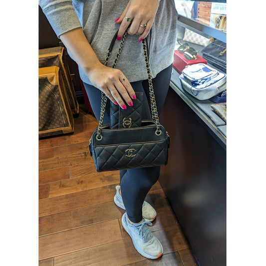 Luxury Chanel bag Black Caviar Quilted Small In & Out Camera Case