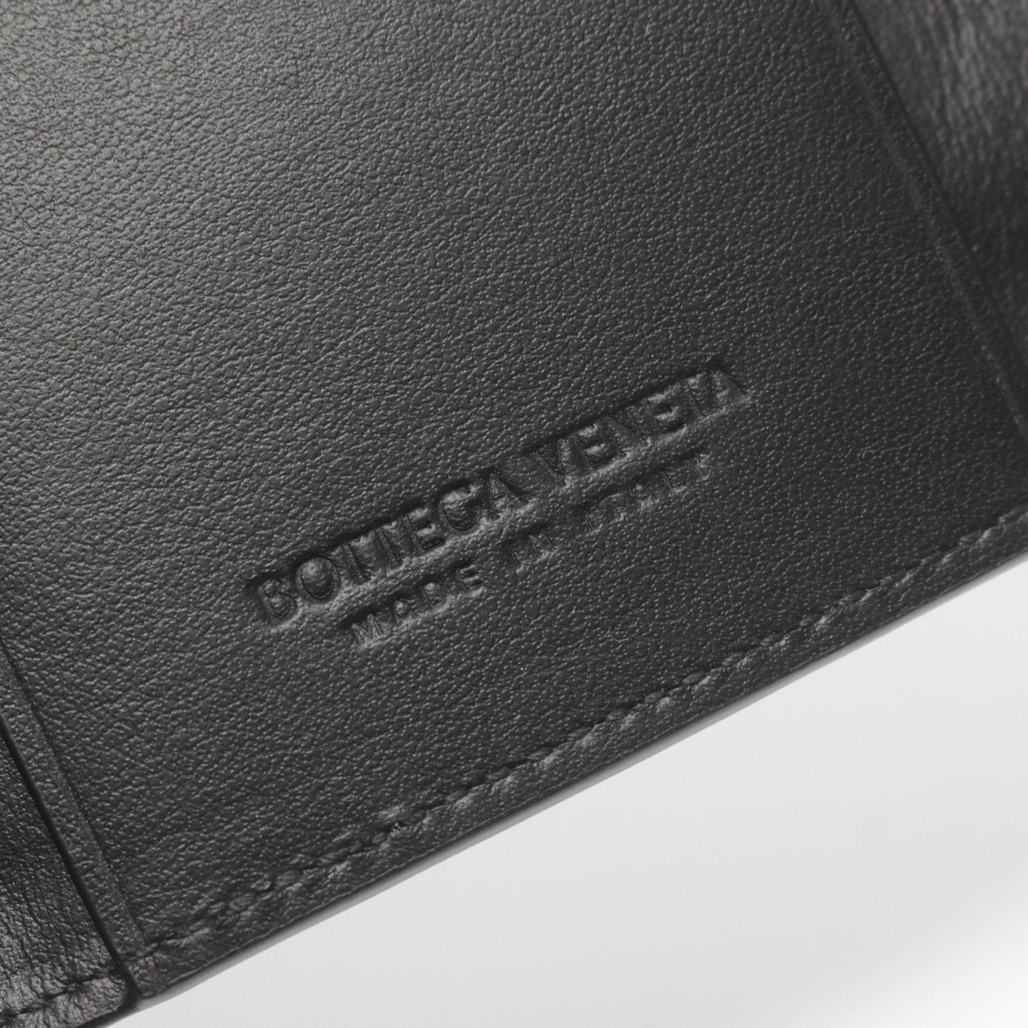 Luxury Bottega Veneta  Leather Keycase