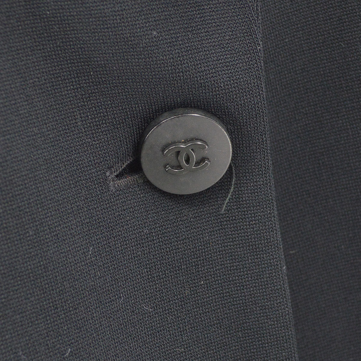 Luxury Chanel 1998 Cruise #44 Single Breasted Jacket Black
