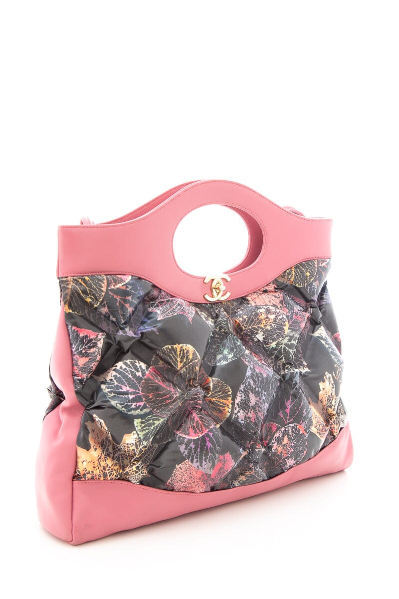 Luxury Chanel 2018/19 Pink 31 Shopping Bag with Quilted Printed Puffy Leather