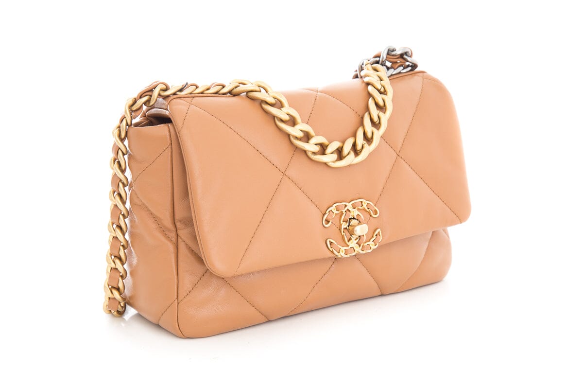Luxury Chanel 2024 19 Brown Quilted Leather Handbag
