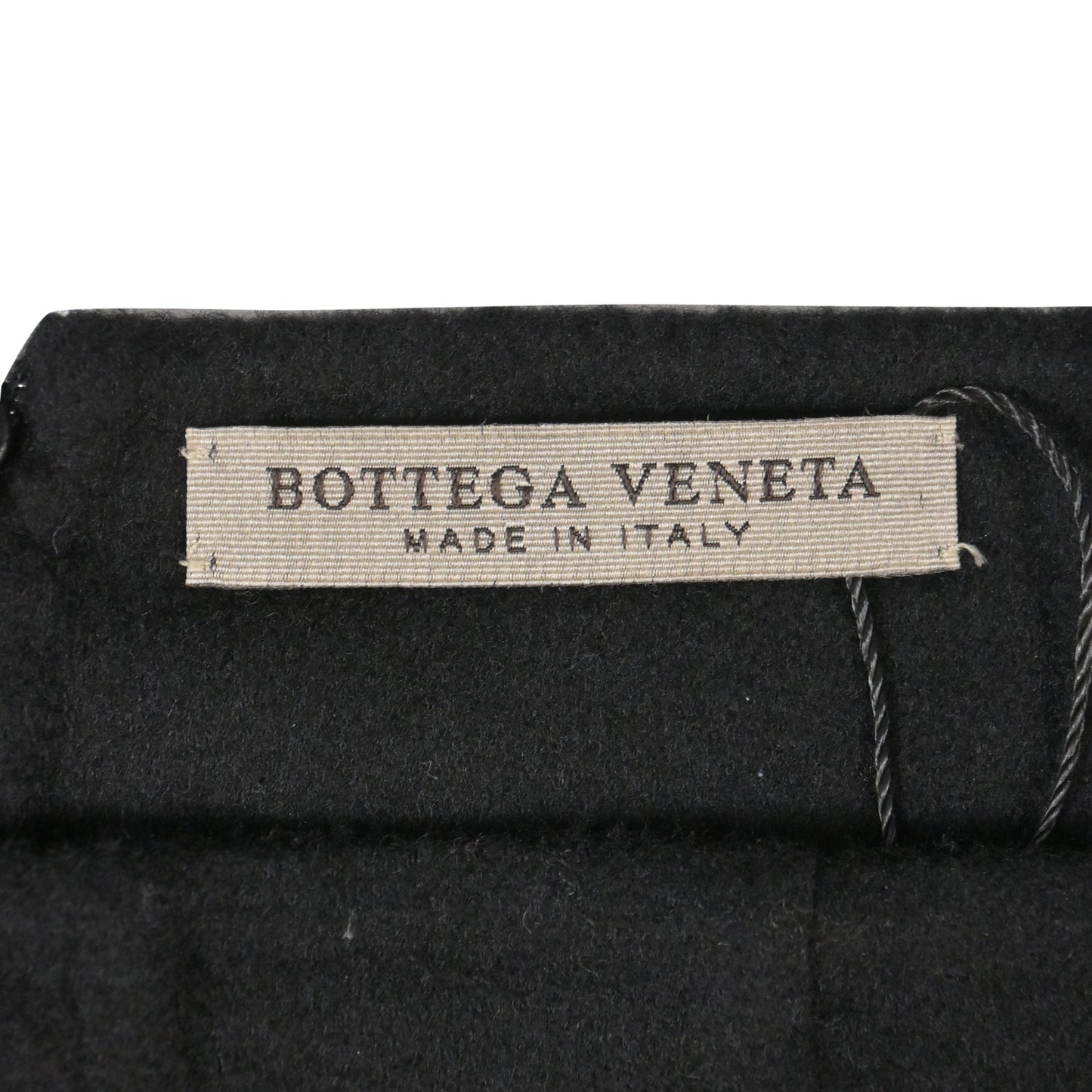 Luxury Bottega Veneta Slit Skirt in Black Wool