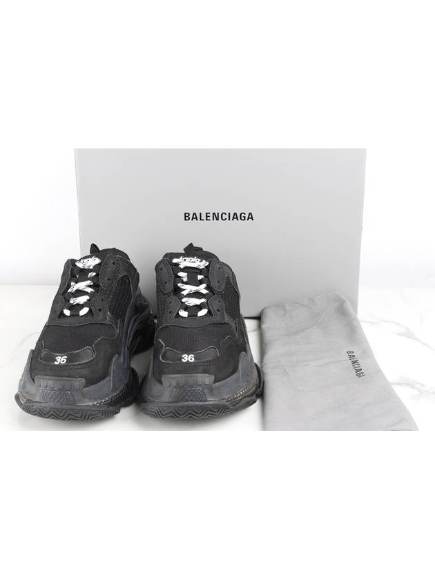 Luxury Balenciaga Triple S sneakers 35 5 225