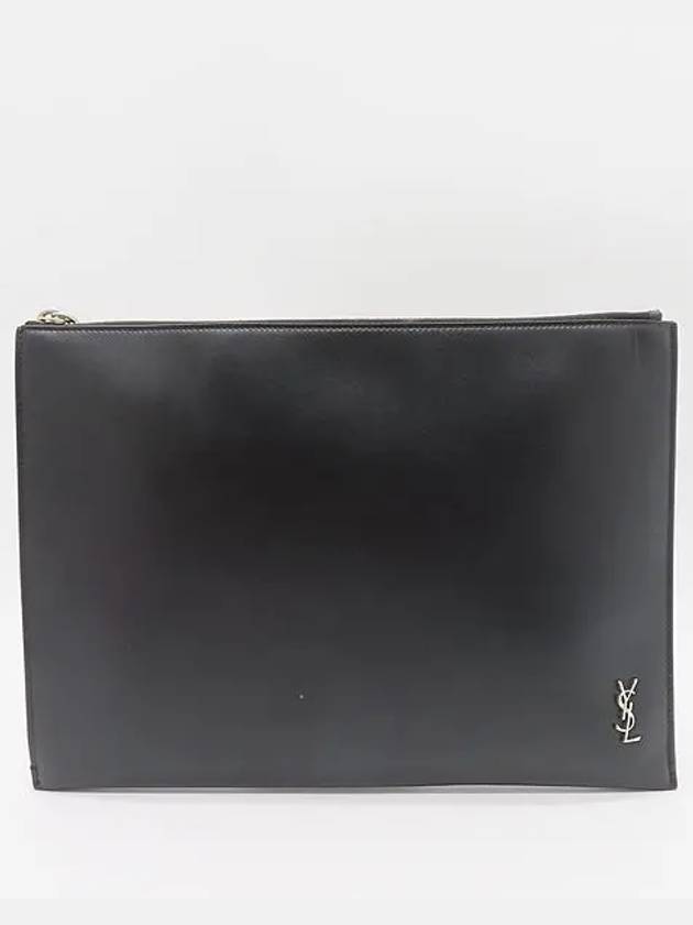 Luxury Saint Laurent YSL Mouth Clutch Bag