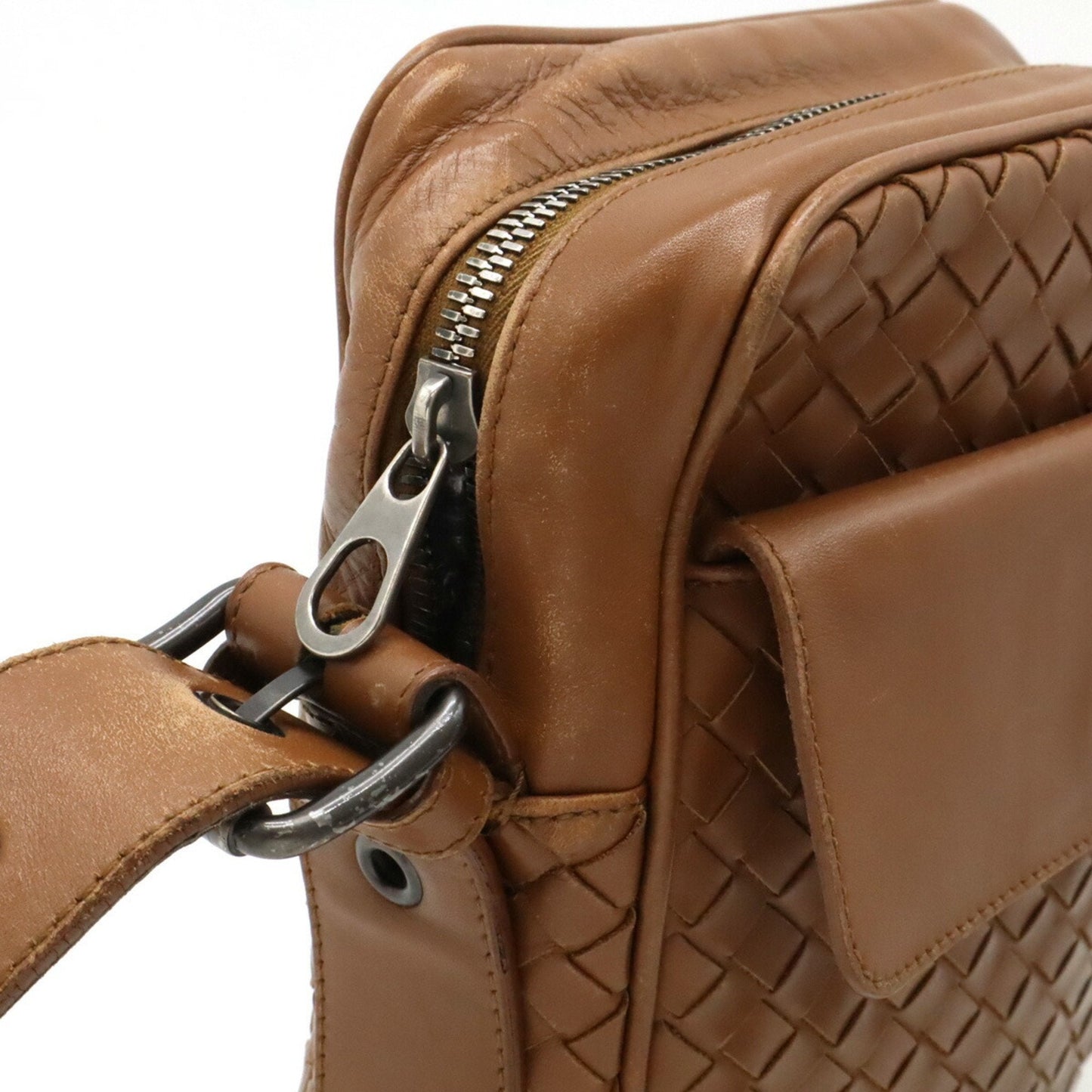 Luxury Bottega Veneta Intrecciato Intrecciato Shoulder Bag ()