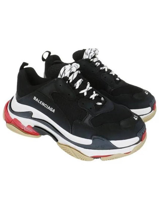 Luxury Balenciaga Triple S Low Top Sneakers Black