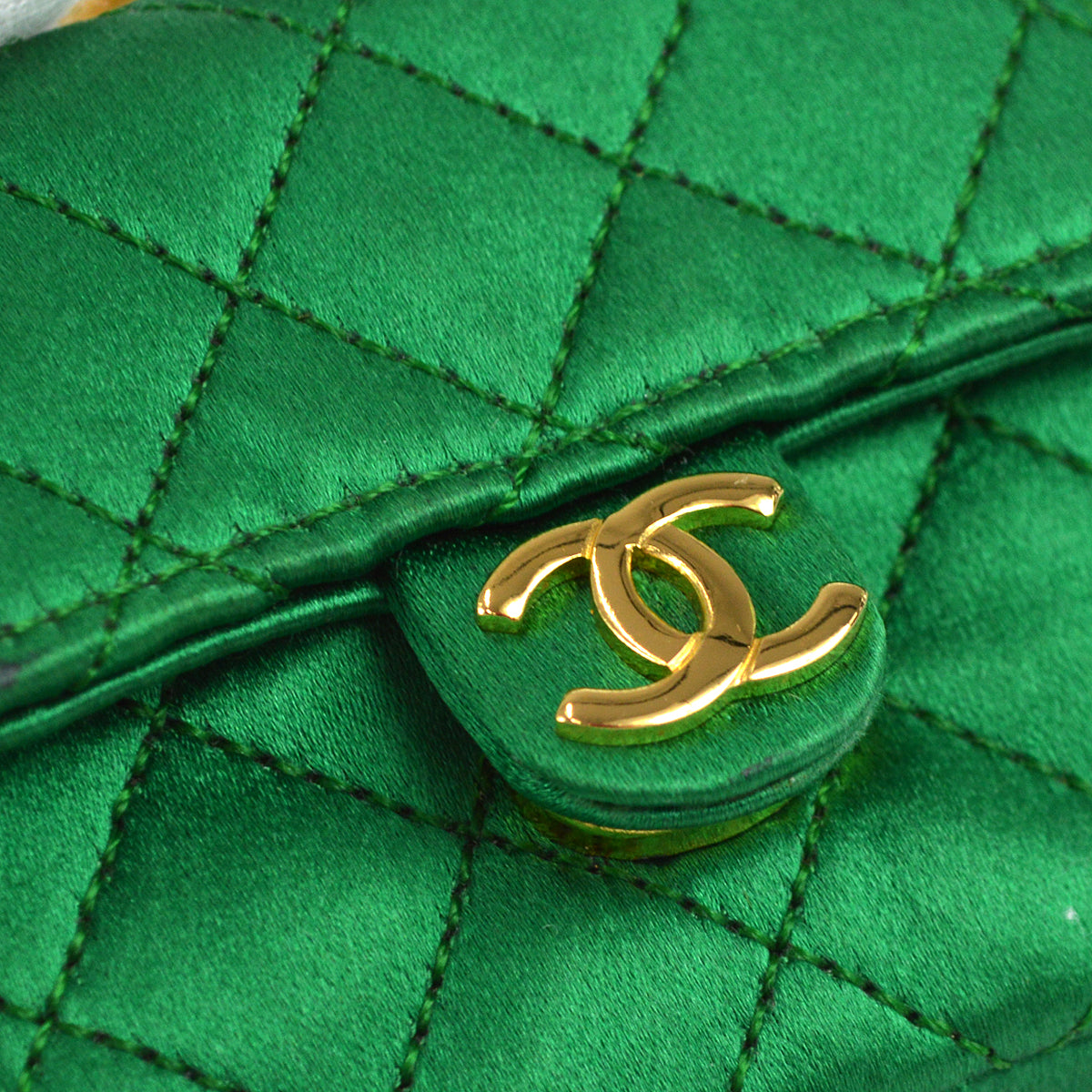 Luxury Chanel 1989-1991 Classic Flap Micro Shoulder Pochette Pouch Satin Green