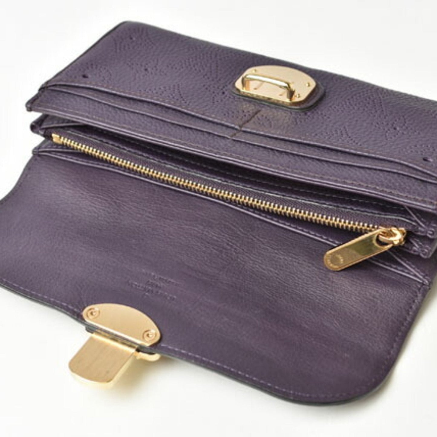 Louis Vuitton Iris  Leather Wallet  ()