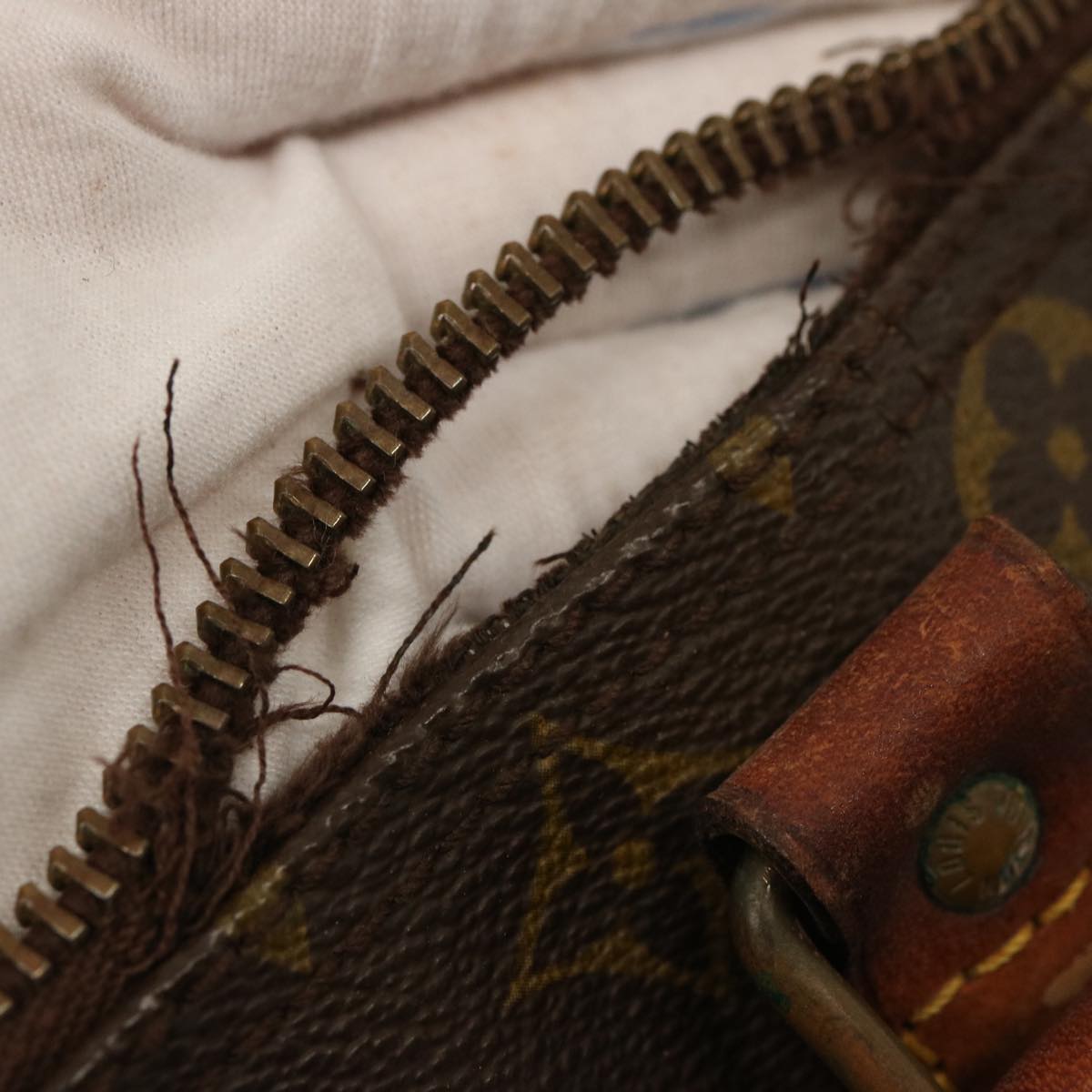 LOUIS VUITTON Monogram Keepall 45 Boston Bag Old model M41428 LV bs13016