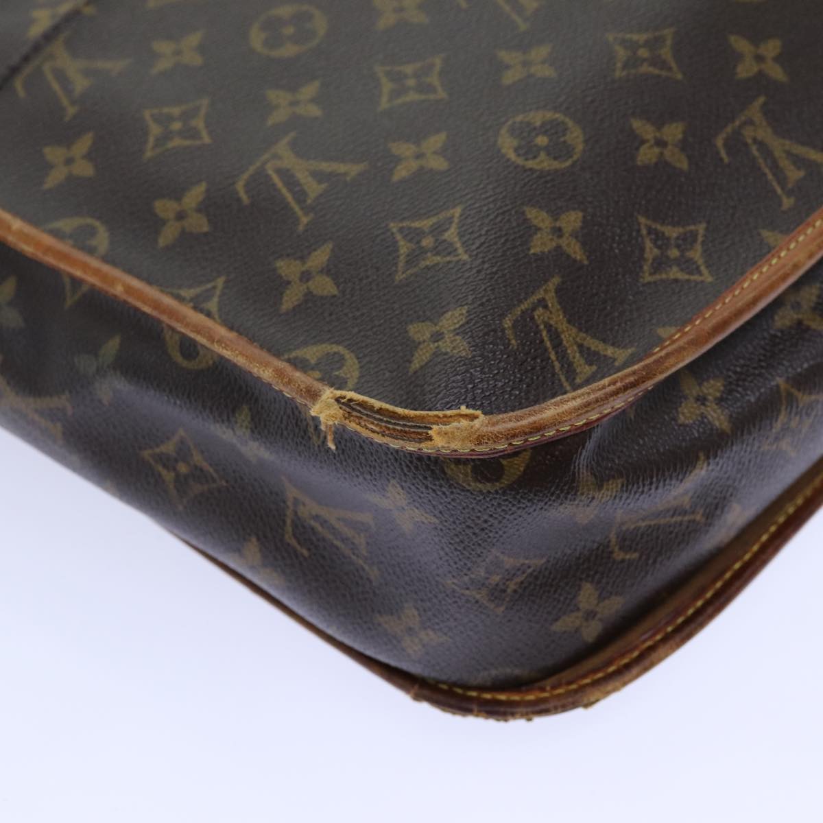 LOUIS VUITTON Monogram Messenger Bosphore GM Shoulder Bag M40105 LV bs13106