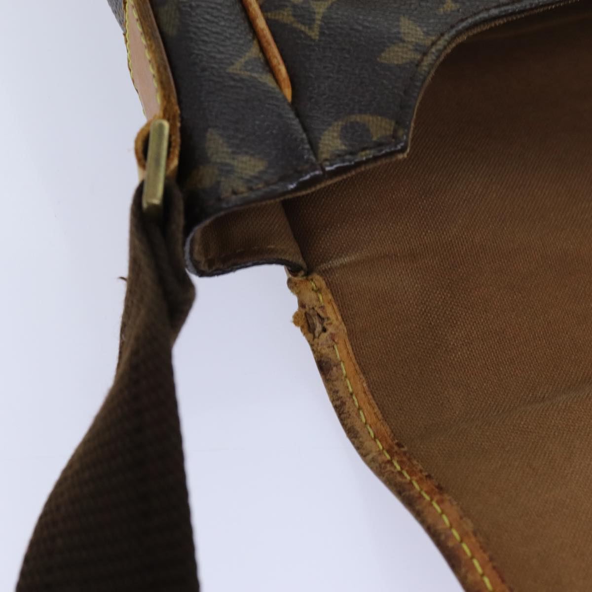LOUIS VUITTON Monogram Messenger Bosphore GM Shoulder Bag M40105 LV bs13106