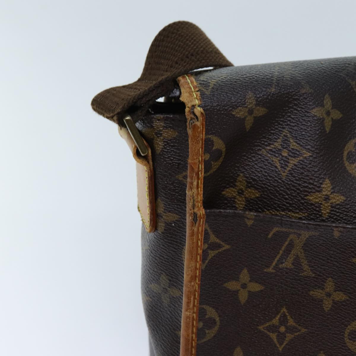 LOUIS VUITTON Monogram Messenger Bosphore GM Shoulder Bag M40105 LV bs13106