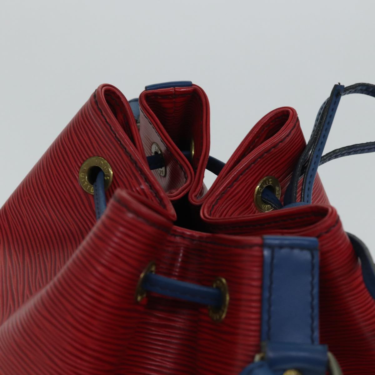 LOUIS VUITTON Epi Noe Shoulder Bag Bicolor Red Blue M44084 LV bs13511