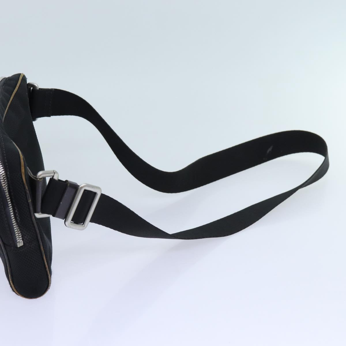 LOUIS VUITTON Damier Geant Acrobat Body Bag Black N41128 LV bs13522