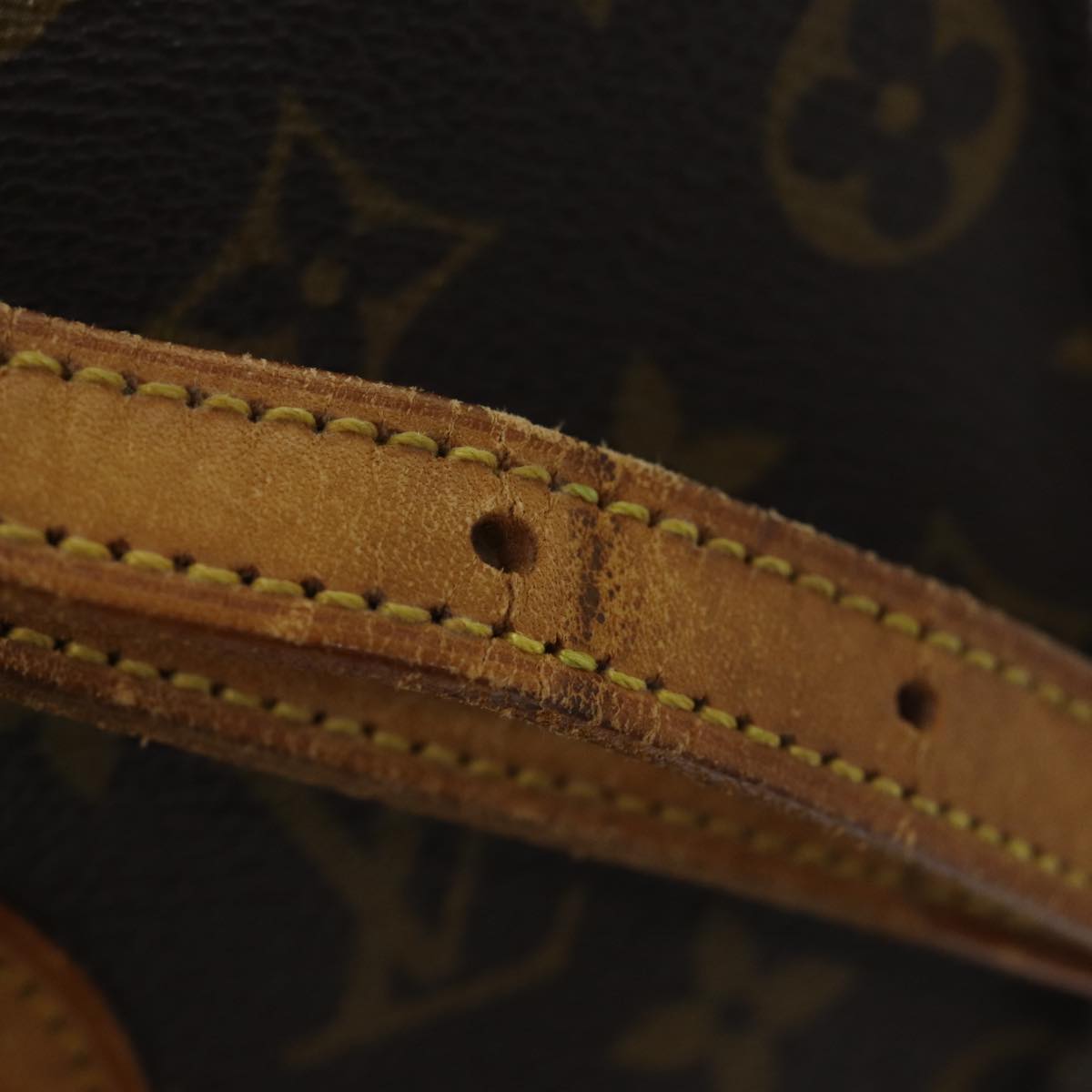 LOUIS VUITTON Monogram Saint Cloud MM Shoulder Bag M51243 LV bs13542