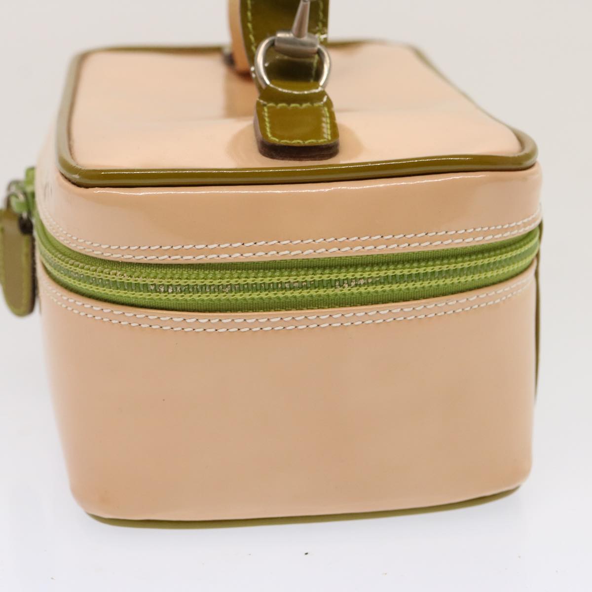 Luxury Gucci Trending 2025 Vanity Cosmetic Pouch Enamel Beige 032 1669 0141  bs13940