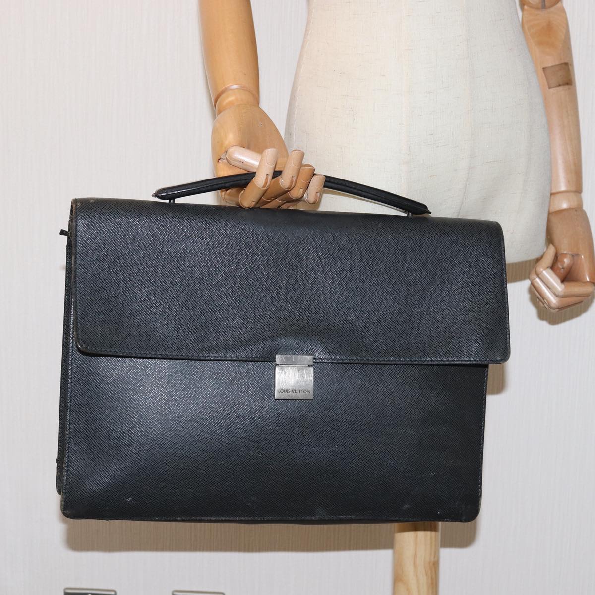 LOUIS VUITTON Taiga Porte Documents Angara Briefcase Ardoise M30772 bs14218
