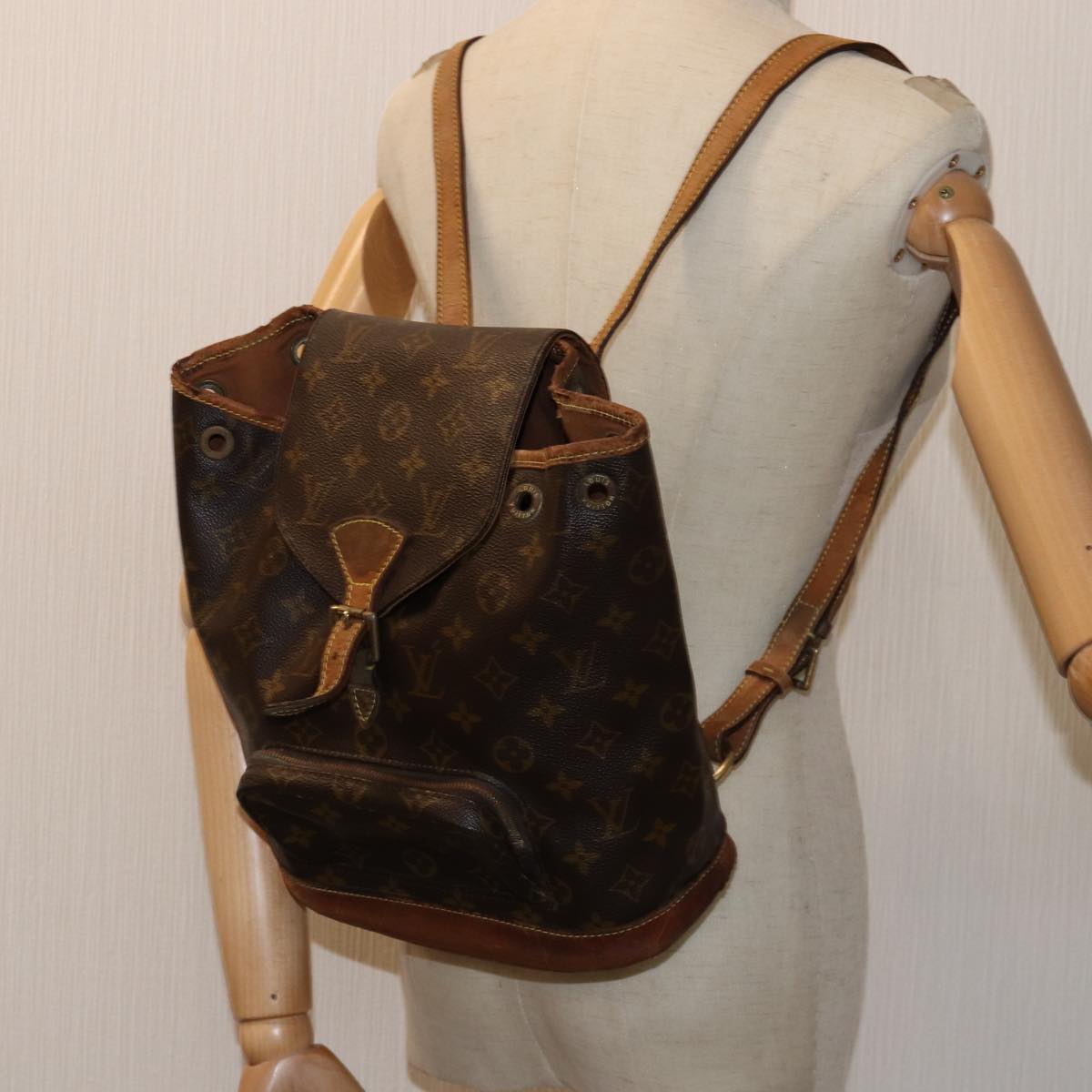 LOUIS VUITTON Monogram Montsouris MM Backpack M51136 LV bs14264