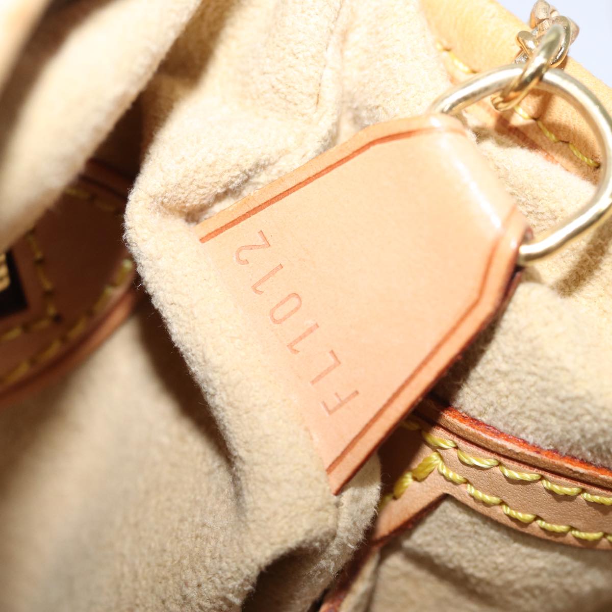 LOUIS VUITTON Nomad Leather Bucket PM Shoulder Bag Beige M85001 LV bs14310