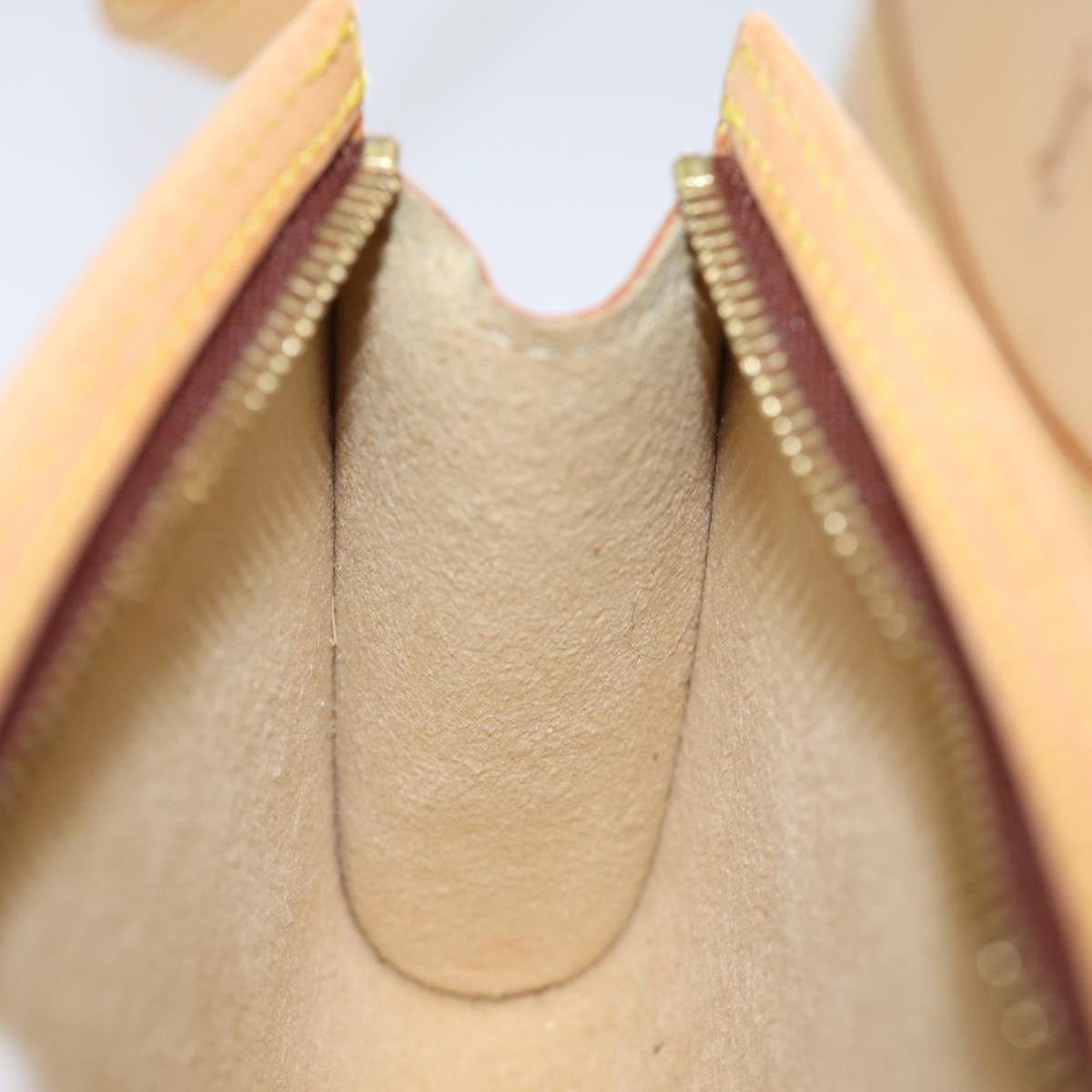 LOUIS VUITTON Nomad Leather Bucket PM Shoulder Bag Beige M85001 LV bs14310
