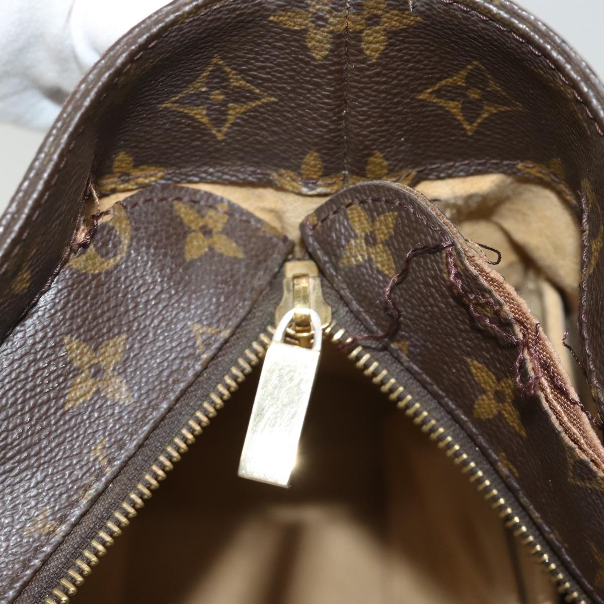 LOUIS VUITTON Monogram Luco Tote Bag M51155 LV bs14498