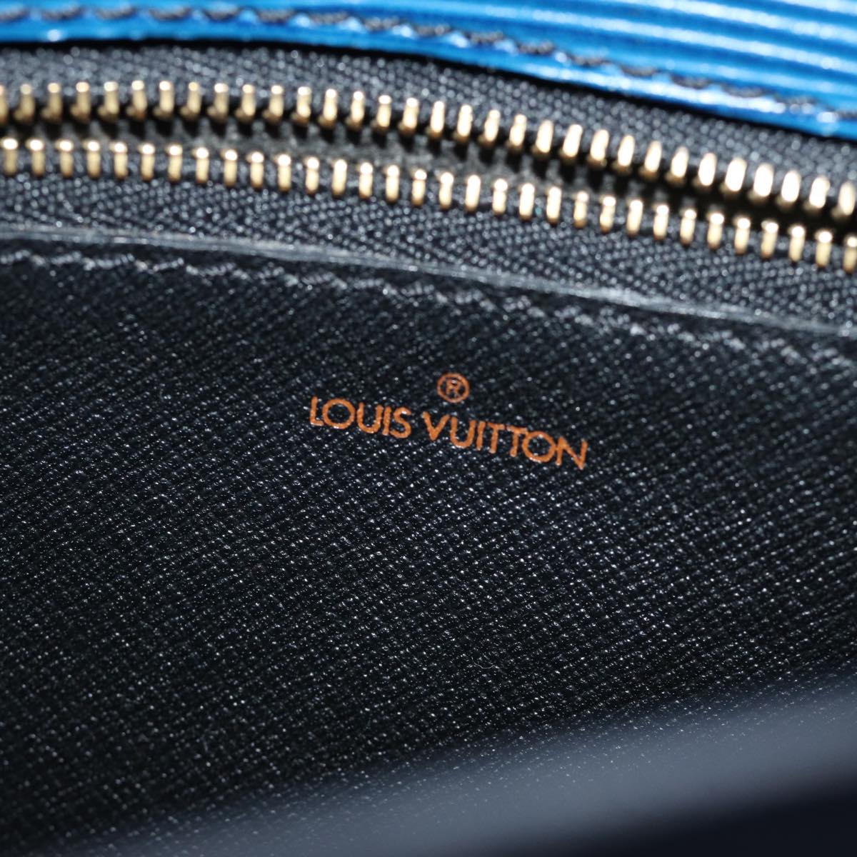 LOUIS VUITTON Epi Saint Cloud GM Shoulder Bag Toledo Blue M52195 LV bs14557